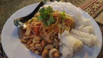 Chef House Thai Cuisine food