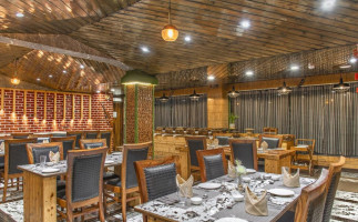 Kanishka Retreat Resort Chail food
