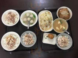 Jiā Yì Rén Huǒ Jī Ròu Fàn food