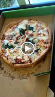 Domino's Pizza Morisset food
