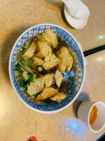 Yáng Shī Fù Shàng Hǎi Diǎn Xīn Tāng Bāo food