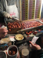 Shì Shèng Yī Kǒu Chī Xiāng Cháng food