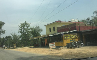 Highway Dhaba Rooms outside