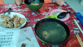 Fēng Zhù Jiǎo Pù food