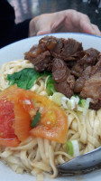 Shū Cài Pái Gǔ Miàn food