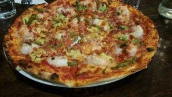 Zapparelli's Piza food