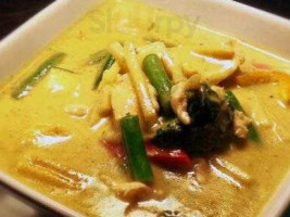 Yum Yai Thai Kitchen food