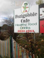 Fozigobble Cafe food