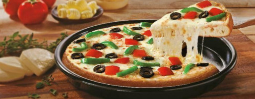 Domino's Pizza Chandra Layout food