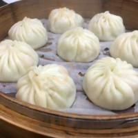 Yuè Chéng Shàng Hǎi Měi Wèi Xiān Tāng Bāo food