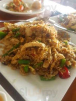 River Thai Cafe Restaurant food