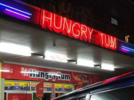 The Hungry Tum outside