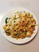 Chau Kitchen food