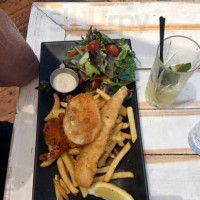 The Coast Bar Restaurant, Gosford Waterfront food