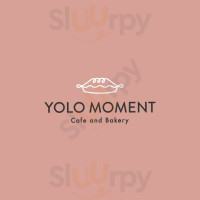 Yolo Moment Cafe Bakery Tái Zhōng Diàn outside