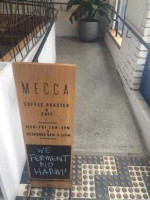 Mecca Espresso food