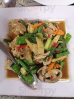 Thai Chinese 168 Restaurant food