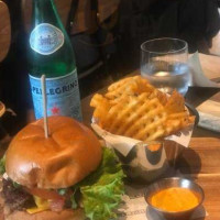 Black Label By Burger Project food