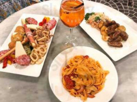 Ragu Pasta & Wine Bar food