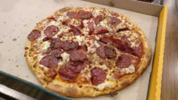 Pizza Lazziz food