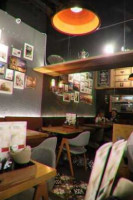 Nosh Cafe & Restaurant inside