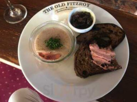 The Old Fitzroy Hotel food
