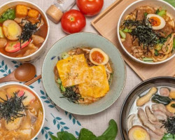 Wū Lóng Miàn Suǒ food