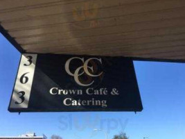 Crown Cafe & Catering food