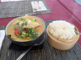 Thai Villa food