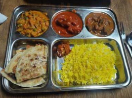 Runaway Multicultural Cuisine (indian Takeaway/dine In) food