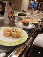 Tomodachi Sushi Dining food
