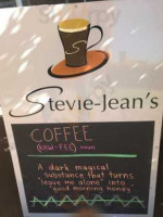 Stevie Jeans Coffee Shop food