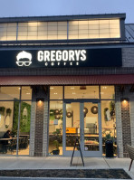 Gregory’s Coffee outside