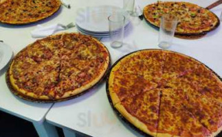 Gazannes Pizza food