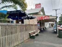 Miriam Vale Coffee House outside