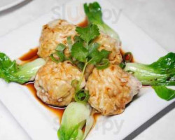 Oriental Gold Asian Cuisine food