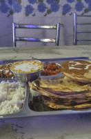 New Gupta Pavitra Bhojnalay food