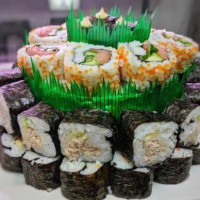 Pika Sushi food