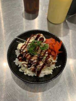 Gogoro Sushi Train food