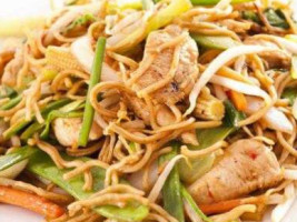 Let's Noodle Mahagun Metro Mall food