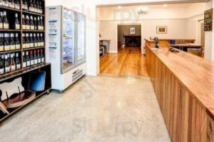 Billy Button And Bush Track Cellar Door Myrtleford food