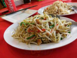 Ka Bee Cafe Fresh Seafood Noodles food