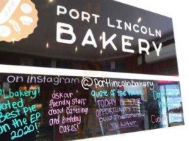 Port Lincoln Bakery inside