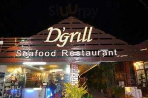 D'grill outside