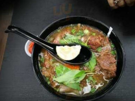 Ara Vietnamese Noodles food