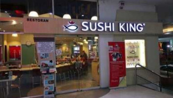 Sushi King outside