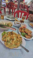 Leong Ya Indah food