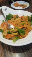 Social House Thai Cuisine food