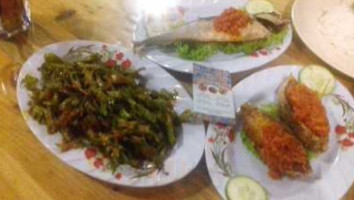 Aunty Molly Nyonya Food Cafe food