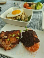Makan Kitchen At Doubletree By Hilton Johor Bahru food